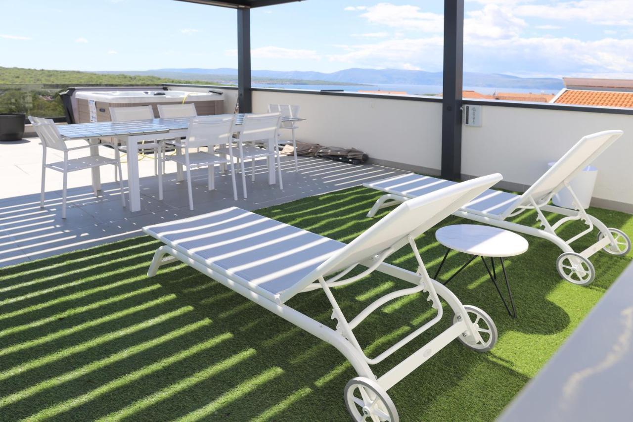 Apartments Terra Sun With Private Pool Or Jacuzzi نجيفيش المظهر الخارجي الصورة