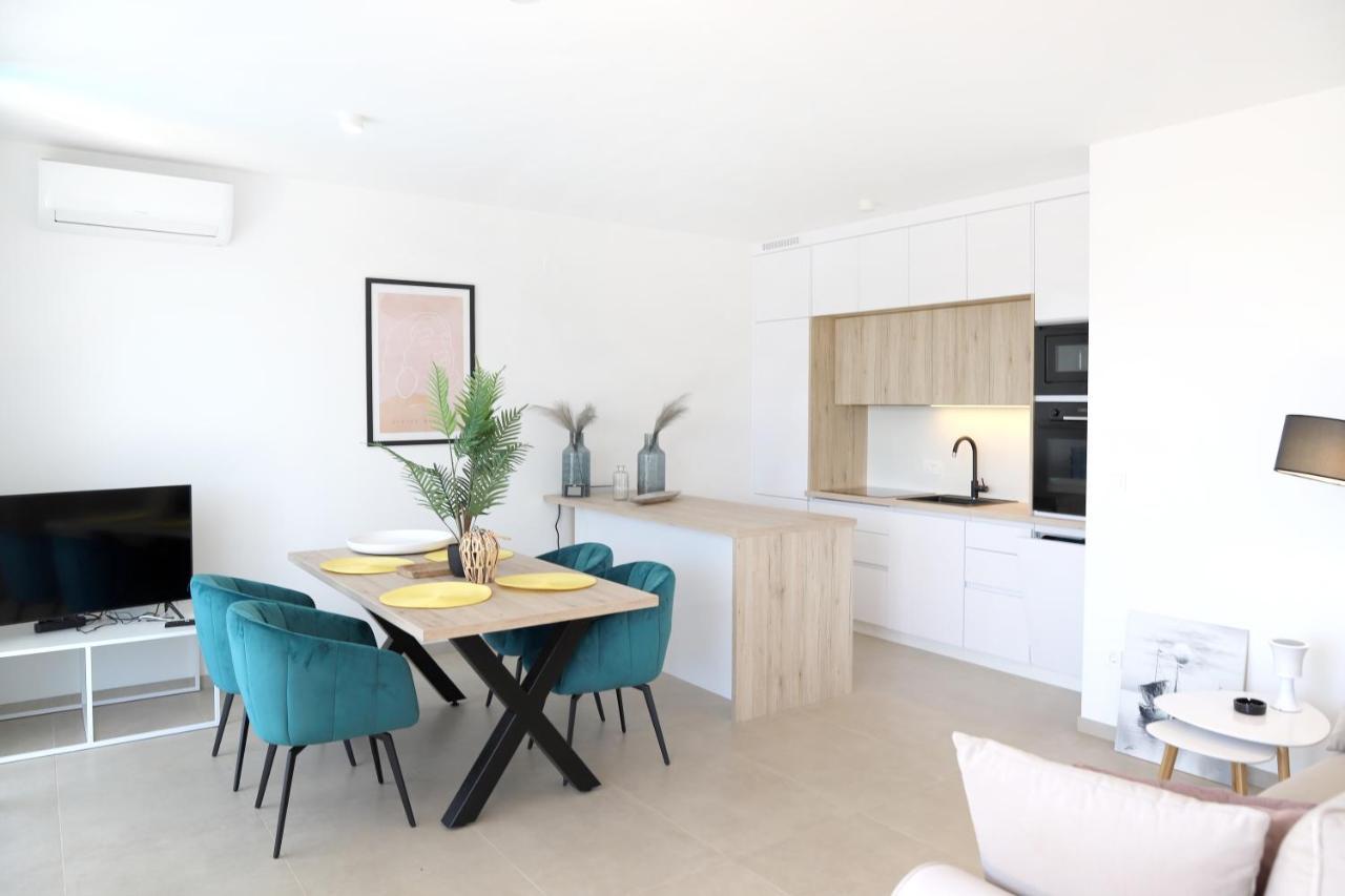 Apartments Terra Sun With Private Pool Or Jacuzzi نجيفيش المظهر الخارجي الصورة
